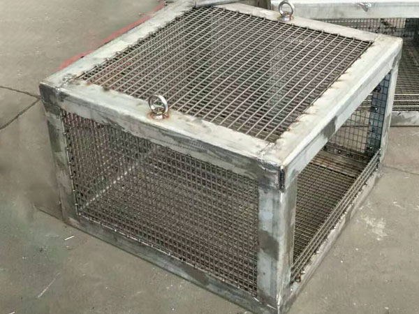 提籃格柵